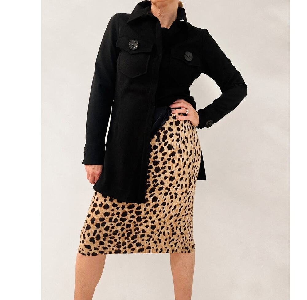 Y2K Leopard Pencil skirt Size small Animal Print Knit Classic Neutral Pin up